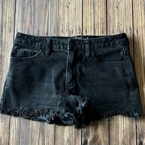 Universal Thread Black High Rise Shortie Frayed Hem Jean Shorts 4